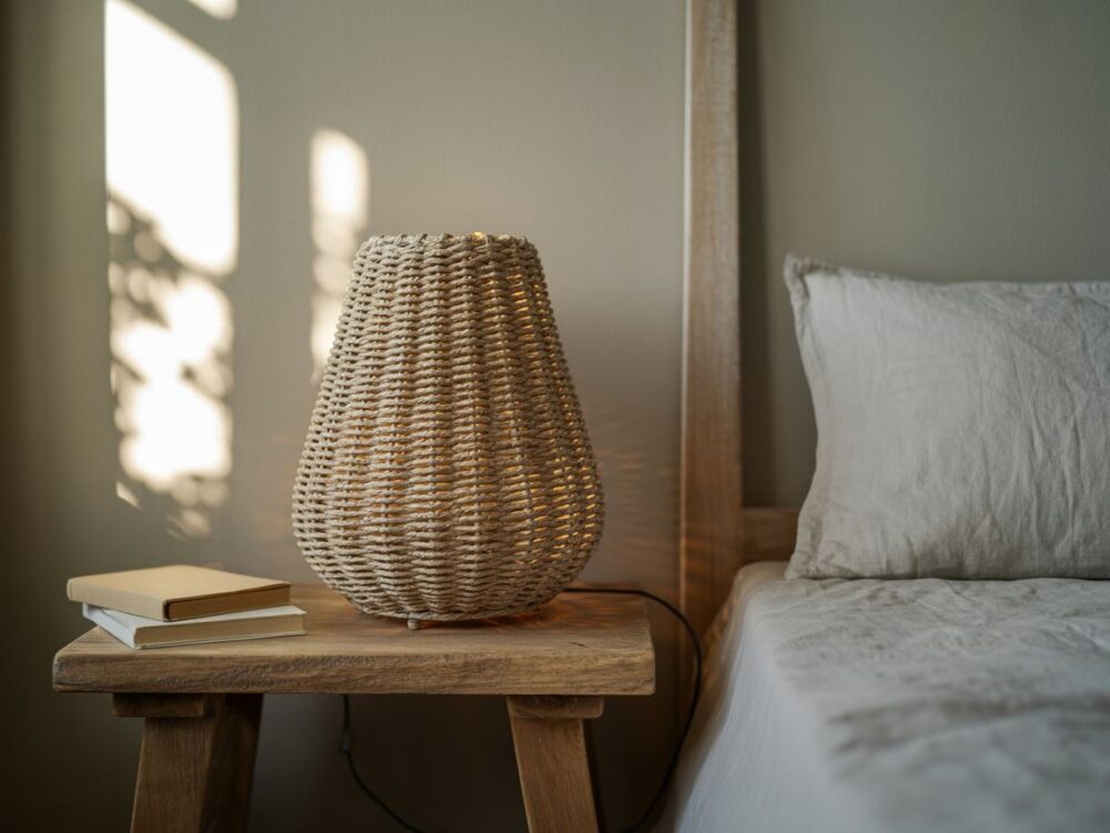 przytulne oświetlenie sypialni